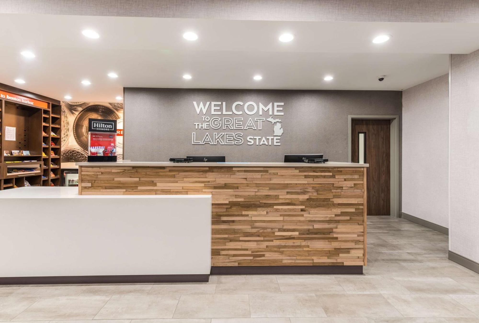 Hampton Inn & Suites Benton Harbor, Mi Kültér fotó
