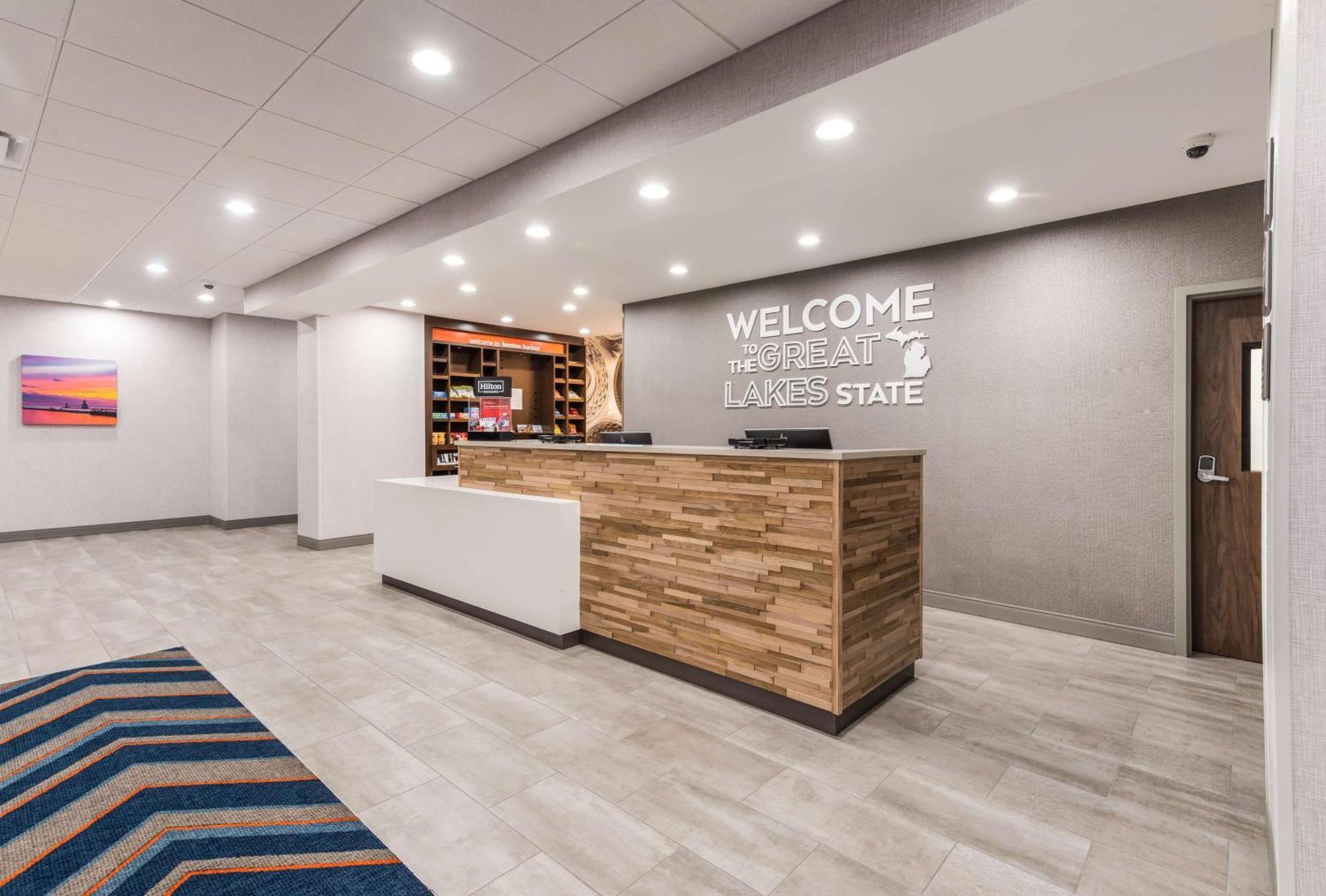 Hampton Inn & Suites Benton Harbor, Mi Kültér fotó